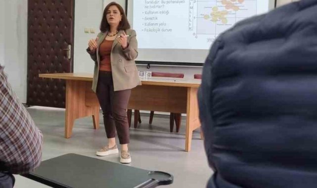 Bağımlılıkla mücadele eğitimi verildi